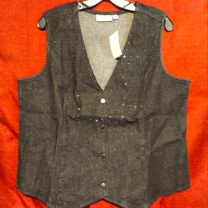Brand new Denim & Co. Vest, never worn.